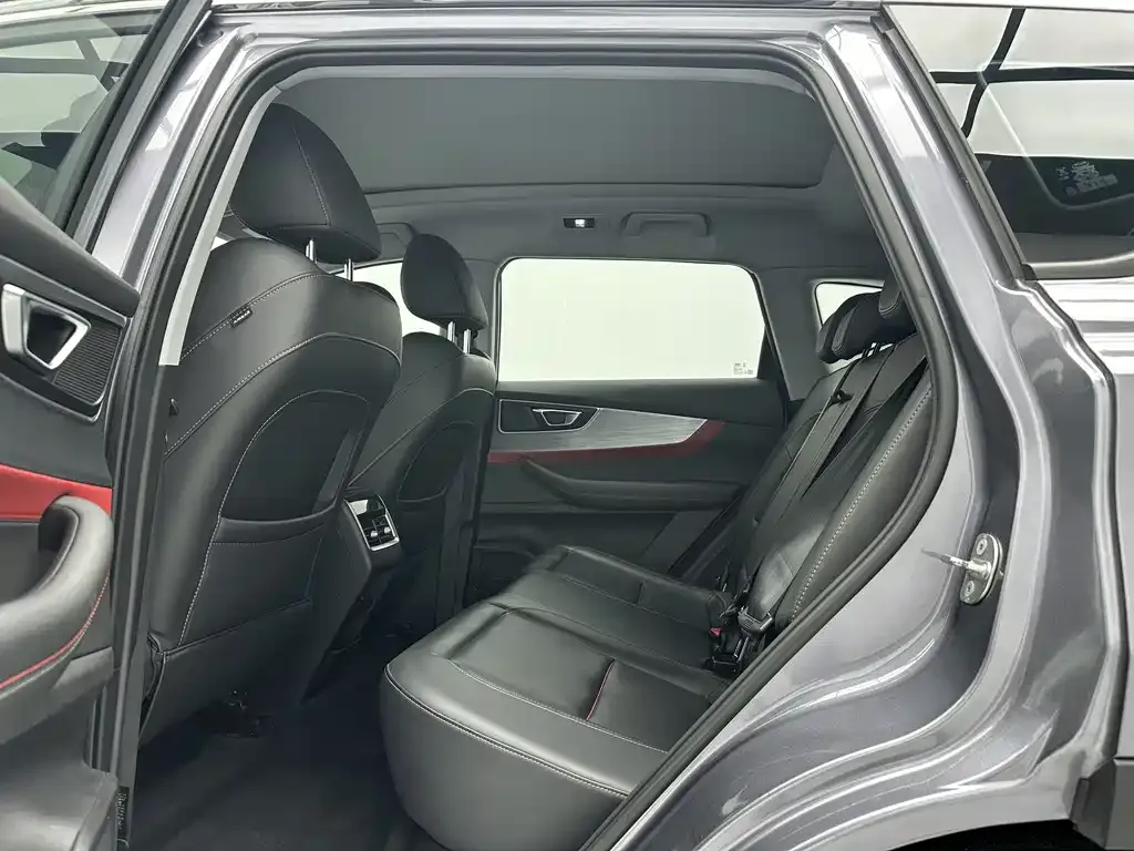 Chery Tiggo 7 — фото 10