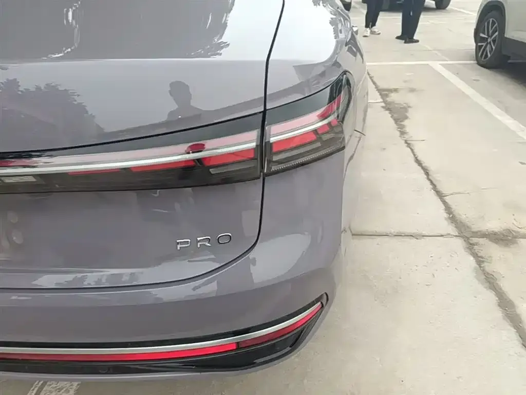 Volkswagen Passat — фото 3