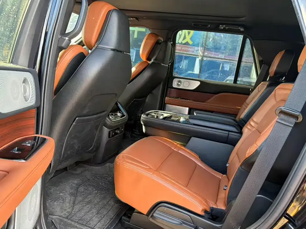 Lincoln Navigator 2022 из CN, фото 2