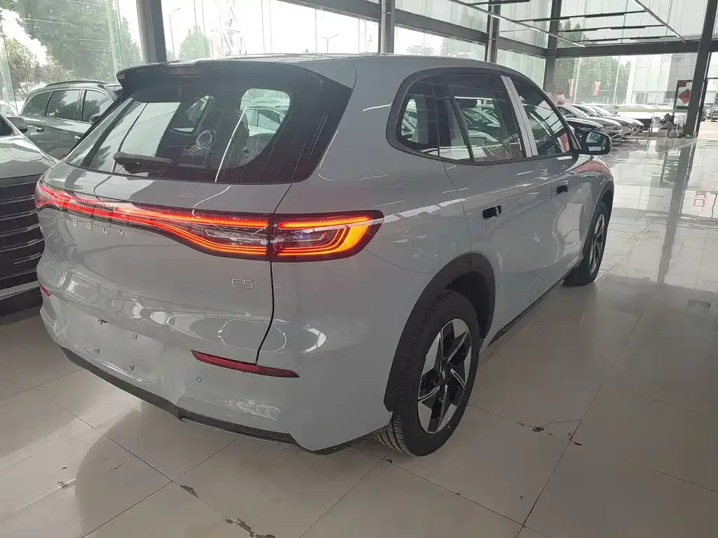Geely Galaxy E5 2026 из CN, фото 4