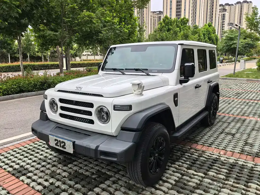 212 T01