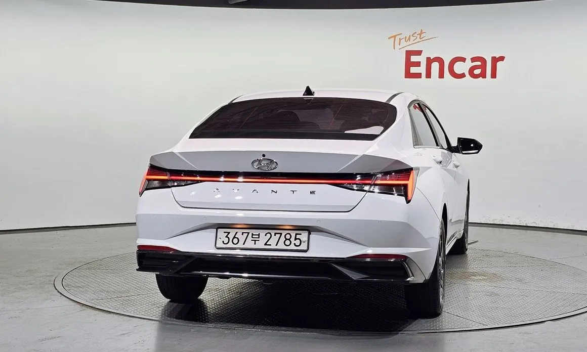 Hyundai AVANTE 2021 из KR, фото 2