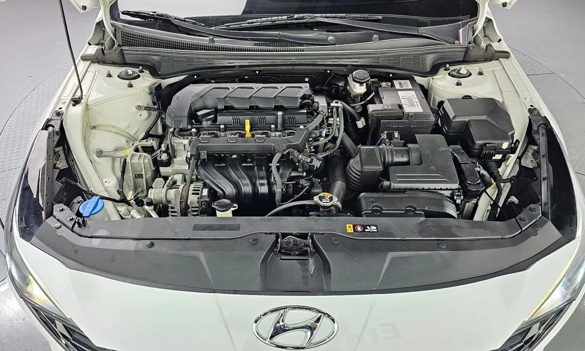 Hyundai AVANTE 2021 из KR, фото 10