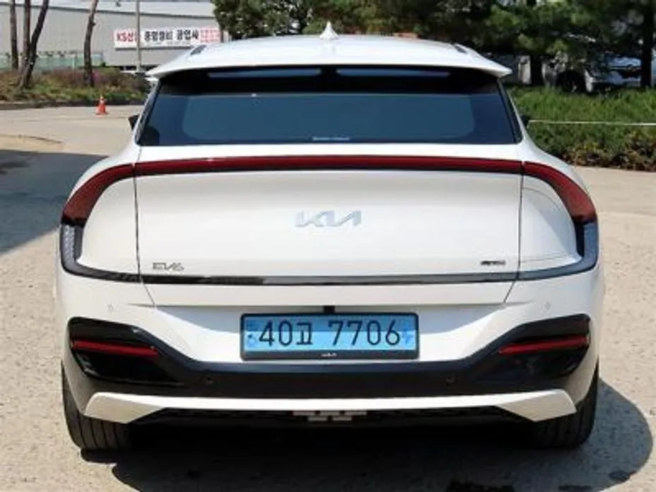 Kia EV6 2024 из KR, фото 7