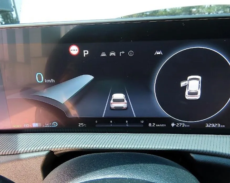 Kia EV6 2024 из KR, фото 2