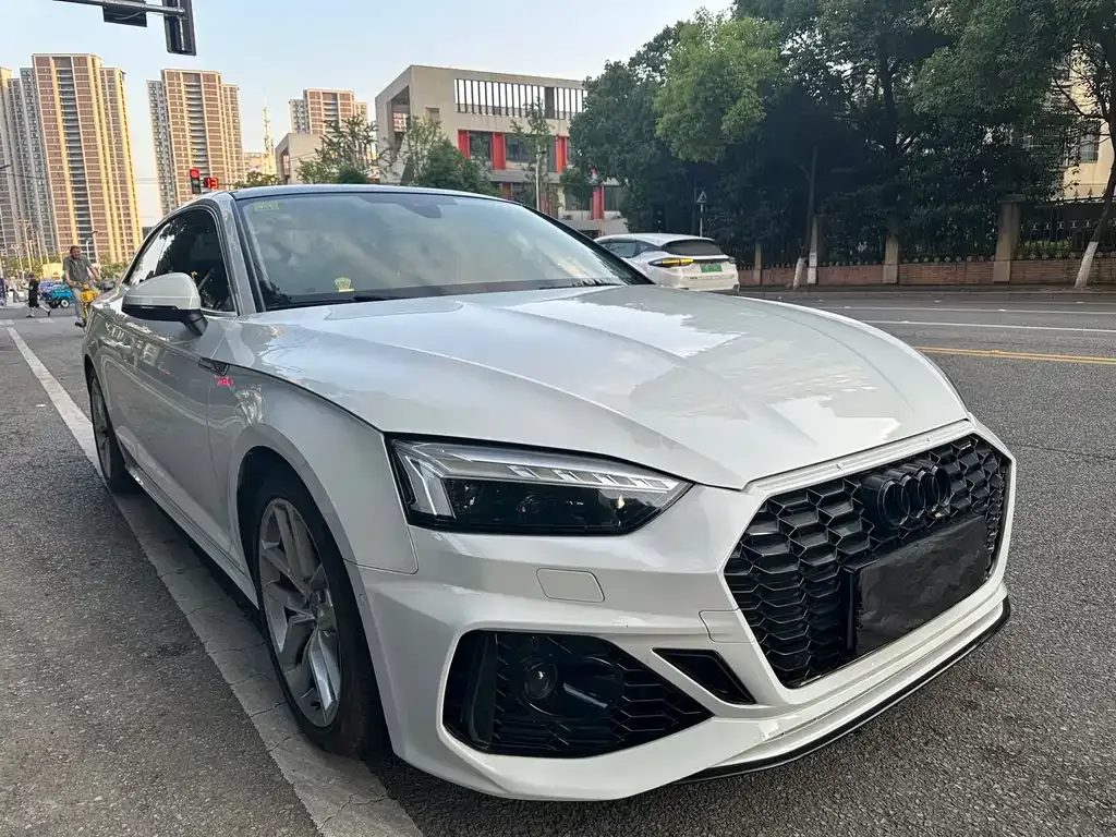 Audi A5 (Import) — фото 9