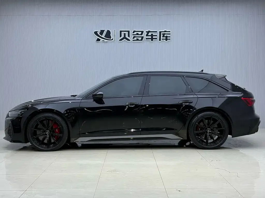 Audi RS 6 2025 из CN, фото 3