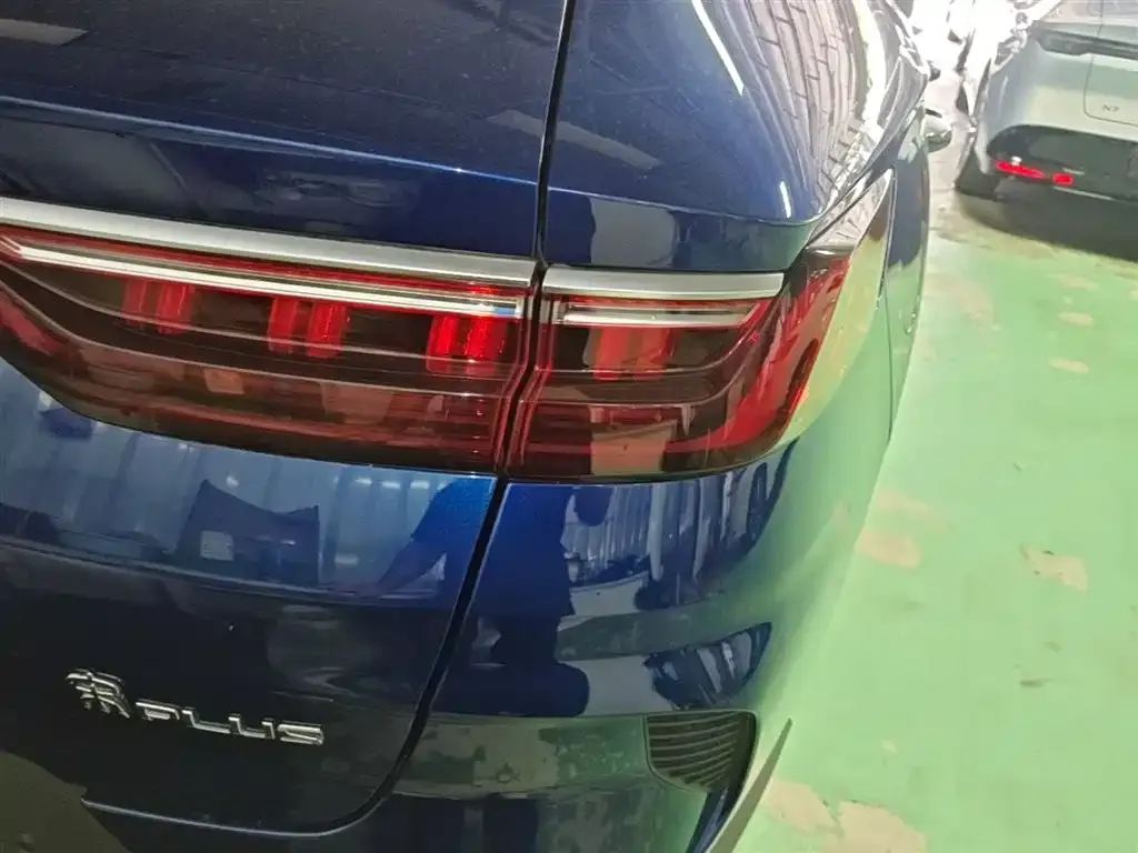 BYD PLUS New Energy — фото 3