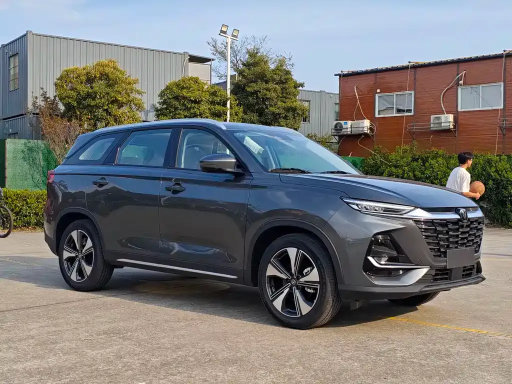 Changan CS75 2026 из CN, фото 7