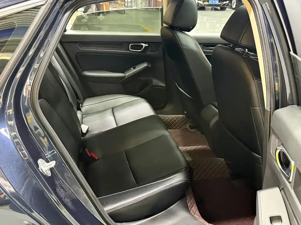 Honda Civic — фото 9