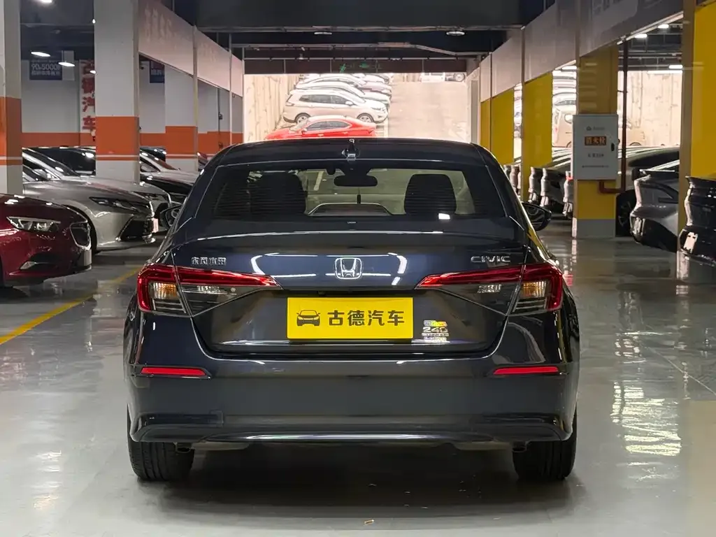 Honda Civic — фото 5