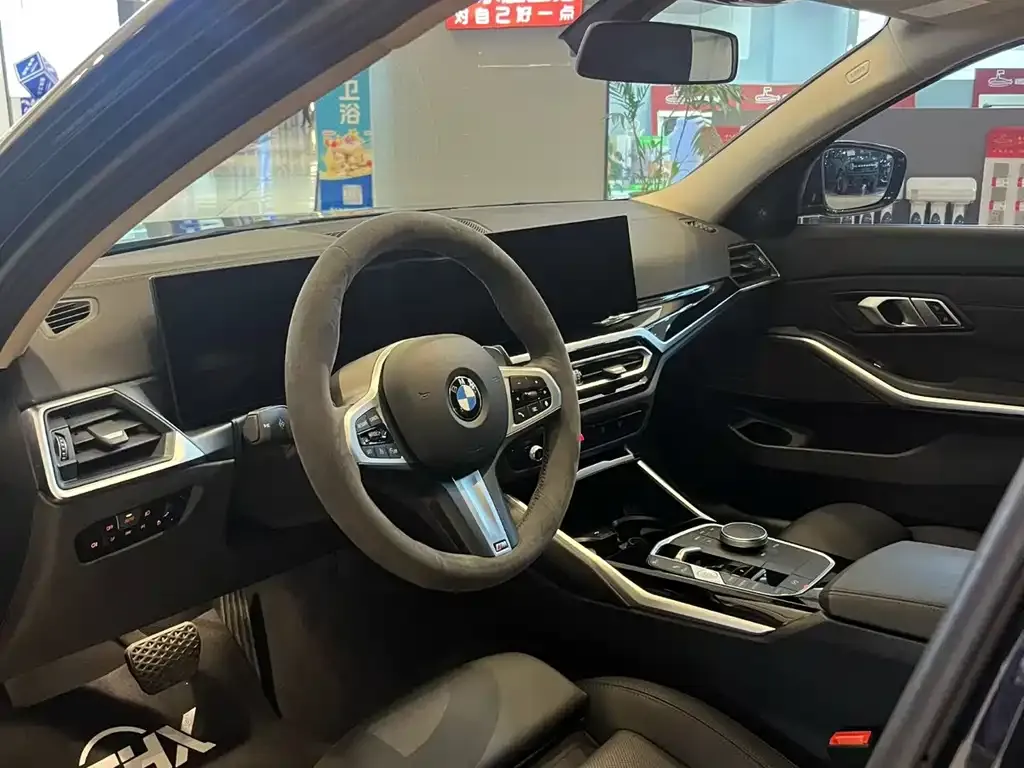 BMW 3 Series 2024 из CN, фото 5