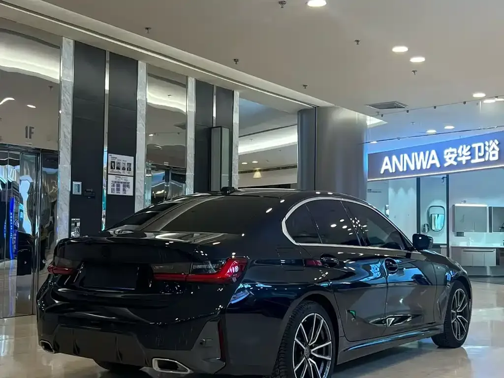 BMW 3 Series 2024 из CN, фото 4