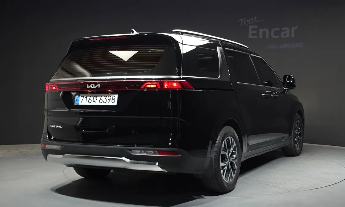 Kia Carnival 2023 из KR, фото 3