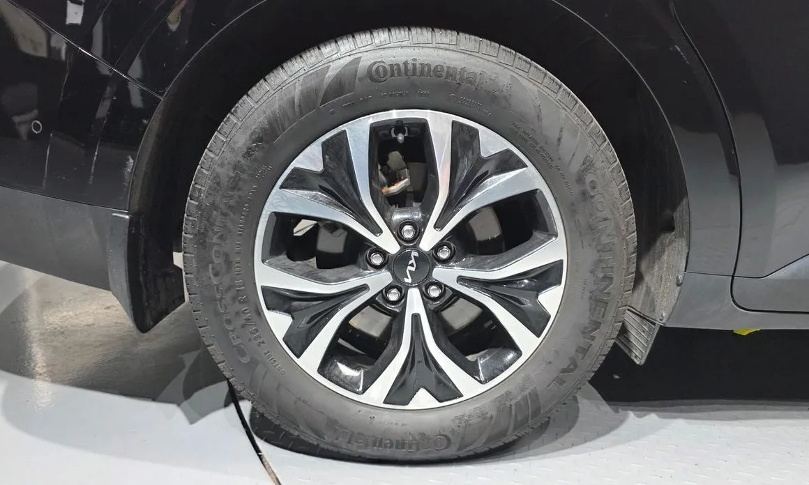 Kia Carnival 2023 из KR, фото 2
