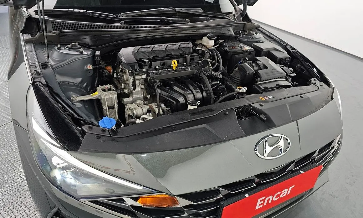 Hyundai AVANTE 2021 из KR, фото 4