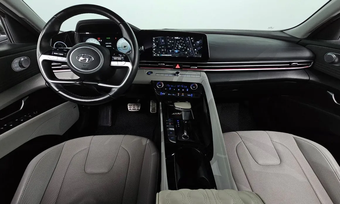 Hyundai AVANTE 2021 из KR, фото 2