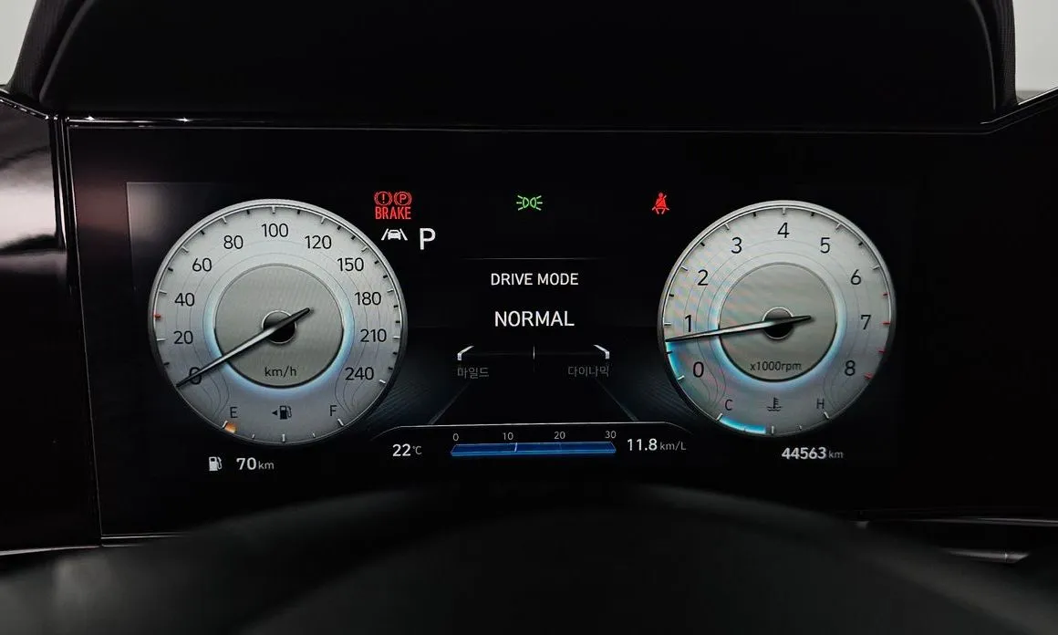 Hyundai AVANTE 2021 из KR, фото 9