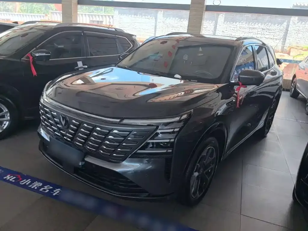 Changan CS75PLUS — фото 3