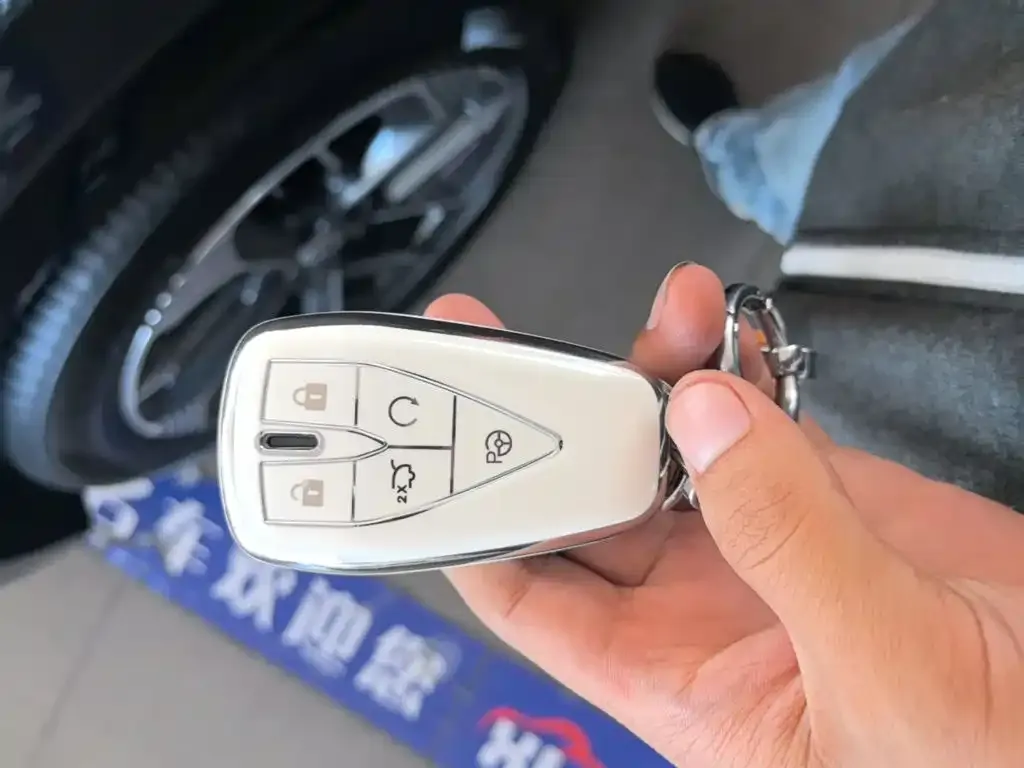 Changan CS75PLUS — фото 4
