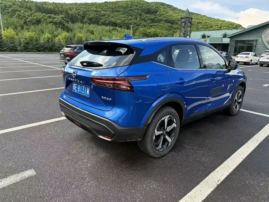 Nissan Qashqai — фото 9
