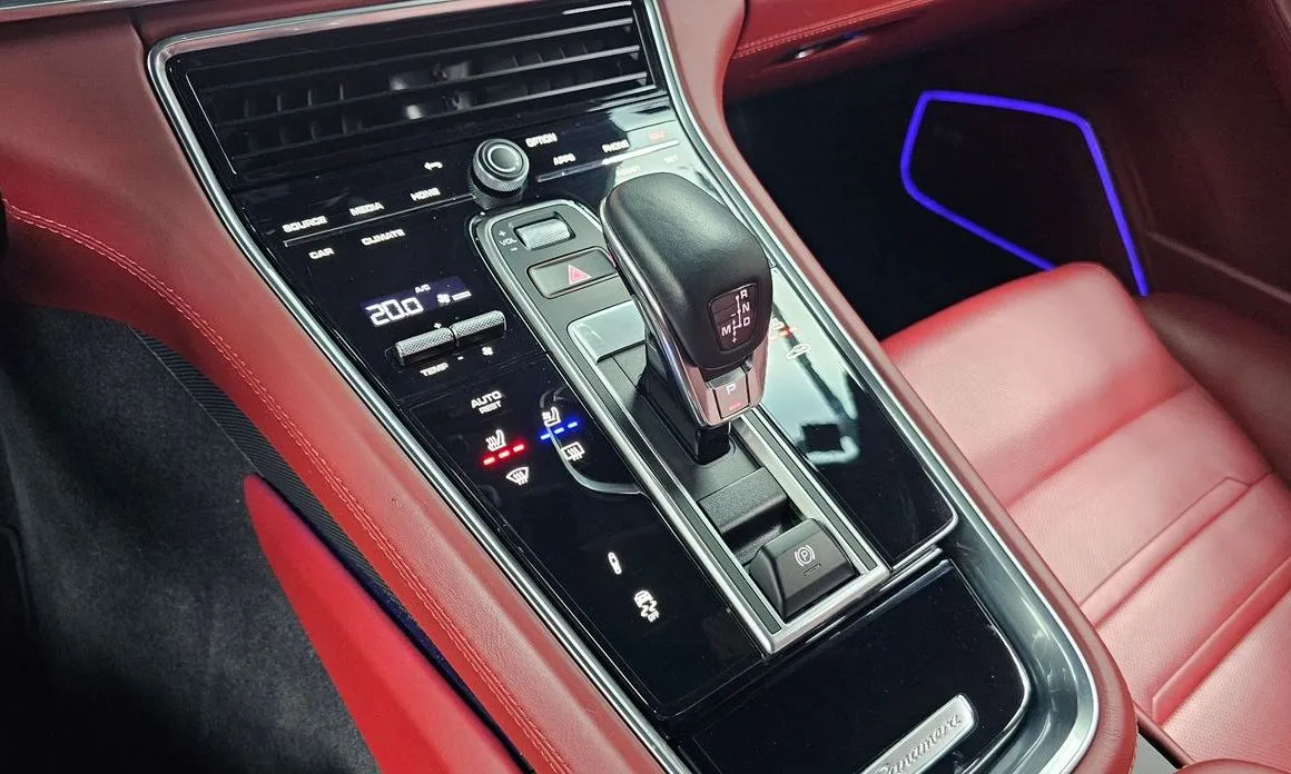 Porsche Panamera 2022 из KR, фото 5