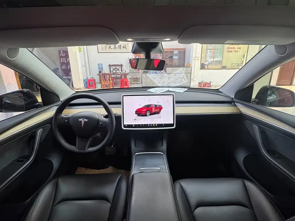 Tesla Model Y 2022 из CN, фото 2