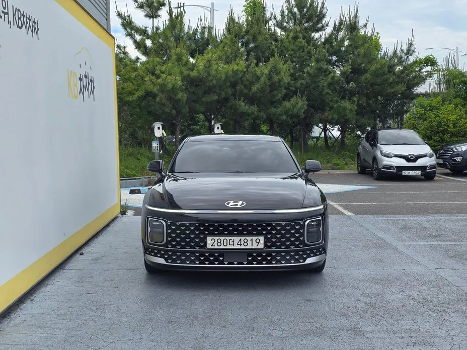 Hyundai Grandeur 2023 из KR, фото 10