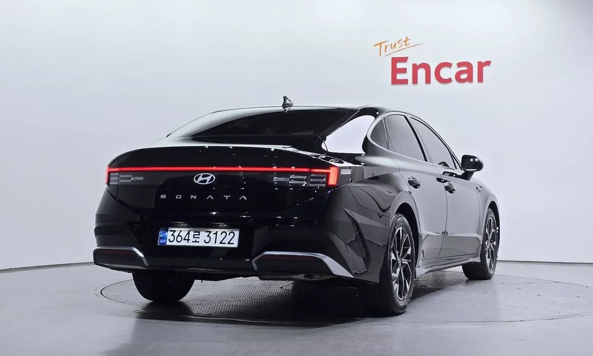 Hyundai Sonata 2024 из KR, фото 3