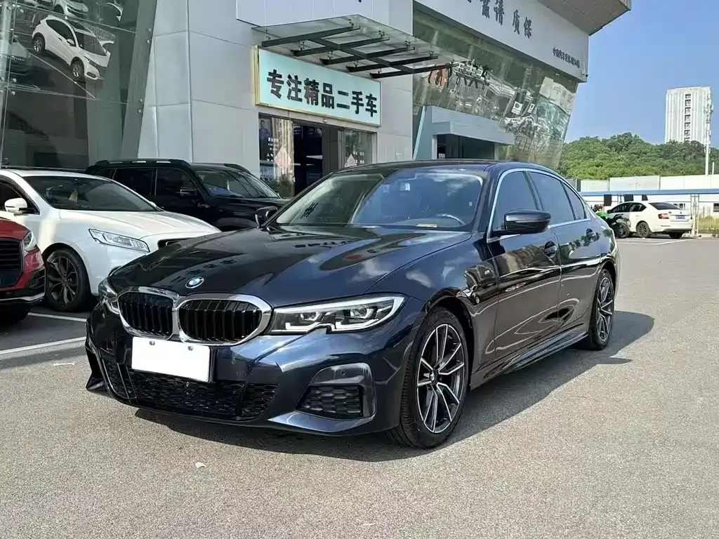 BMW 3 Series — фото 1