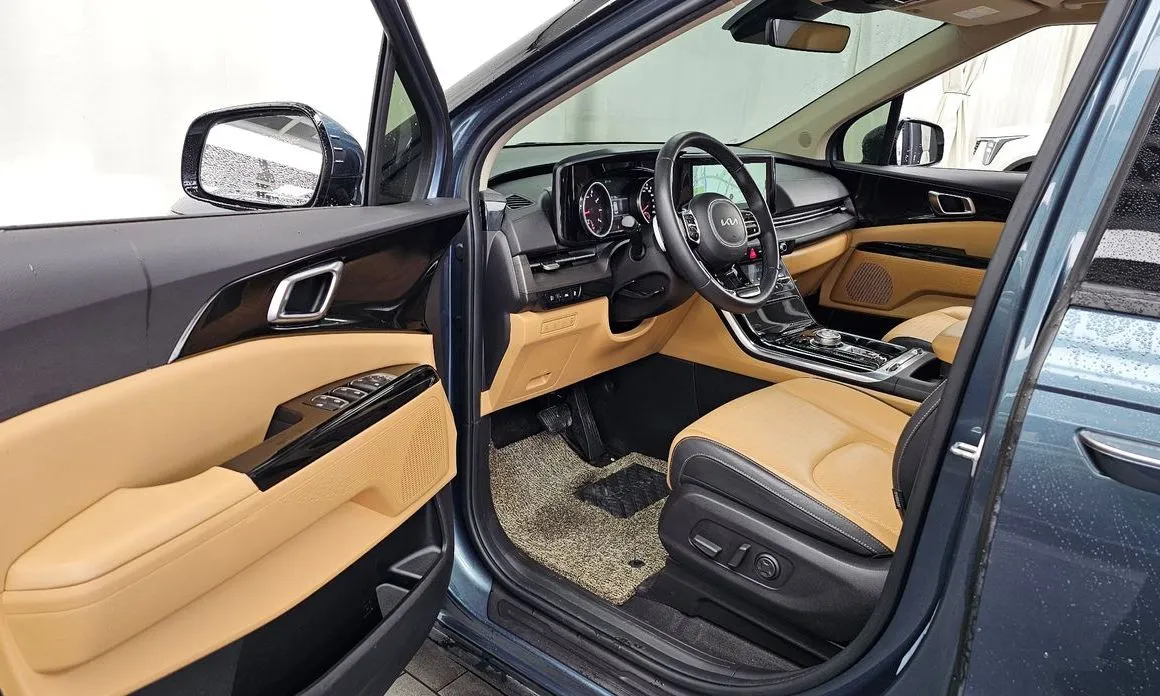 Kia Carnival 2023 из KR, фото 6
