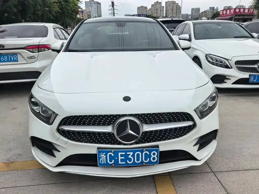 Mercedes-Benz A-Class — фото 10