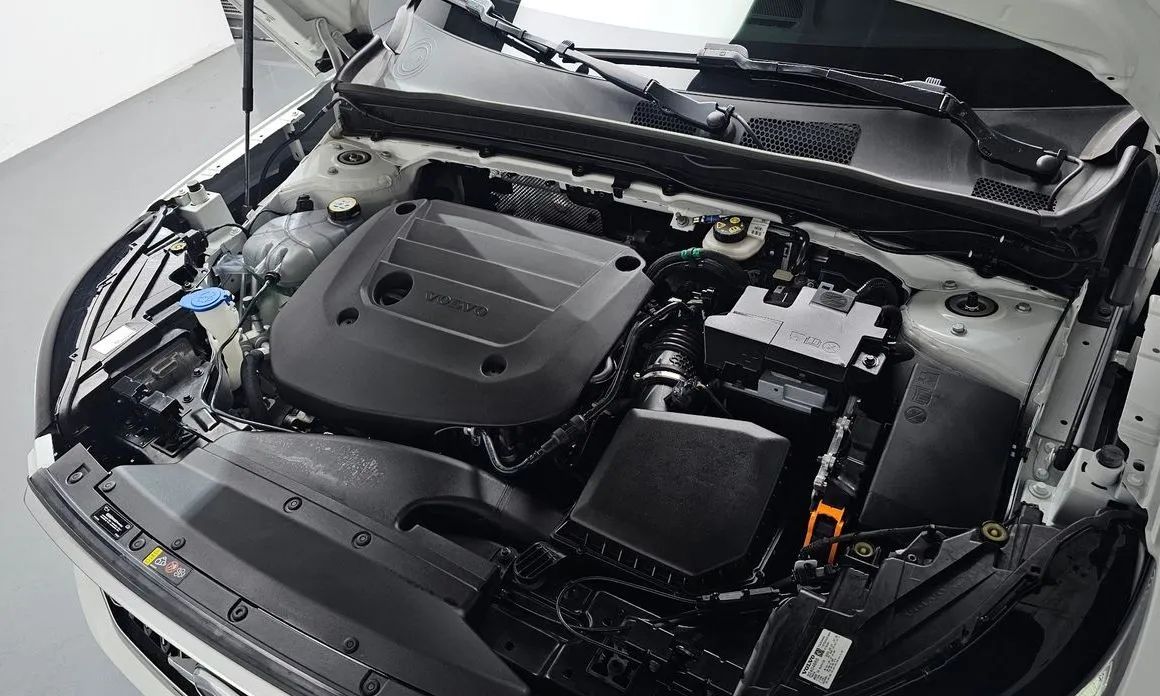 Volvo XC40 2023 из KR, фото 10