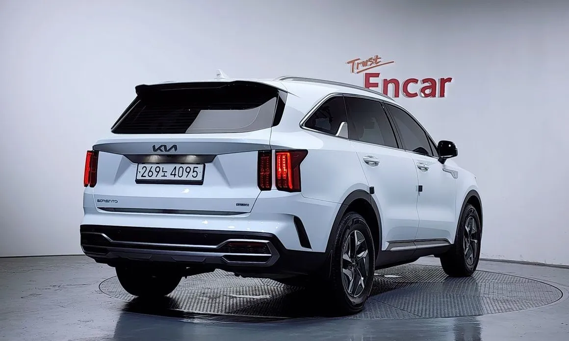 Kia Sorento 2023 из KR, фото 4