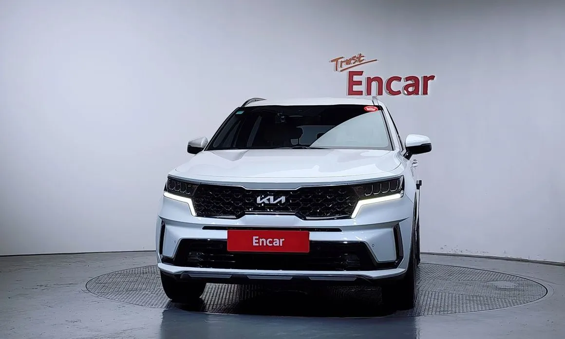 Kia Sorento 2023 из KR, фото 2
