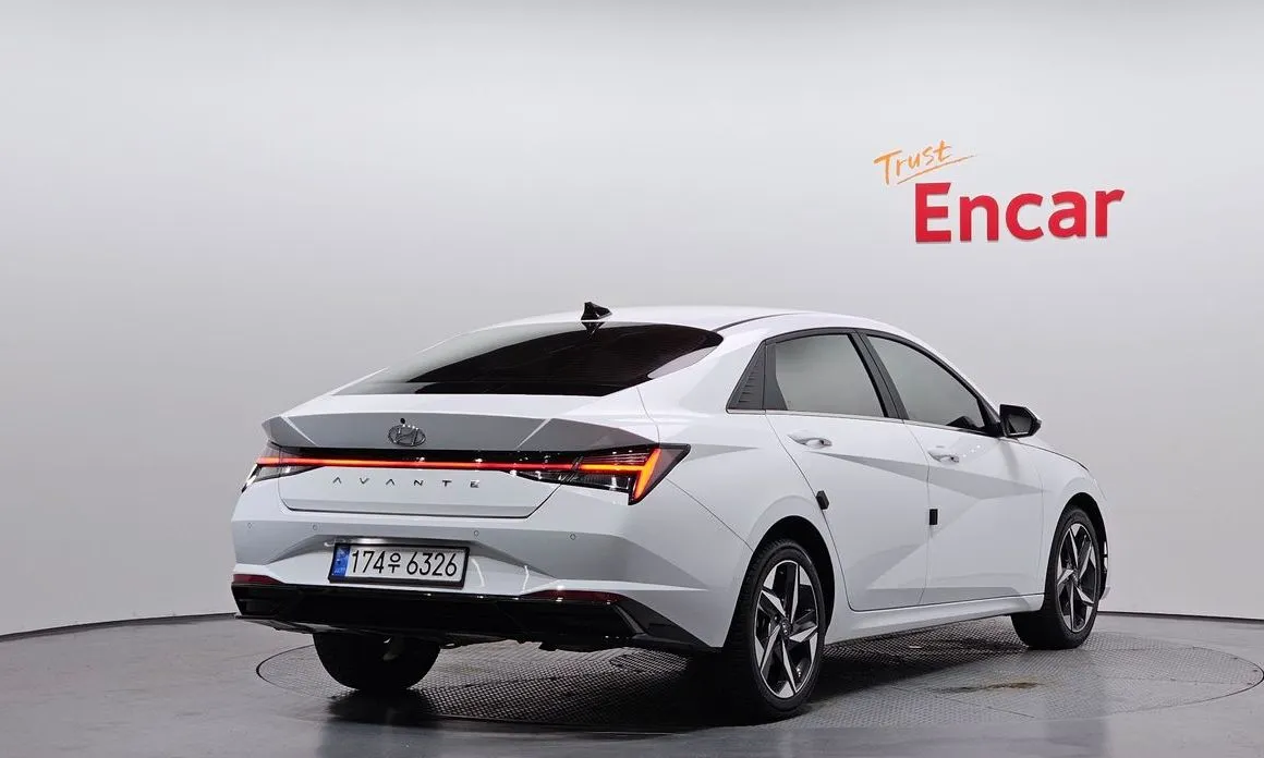 Hyundai AVANTE 2021 из KR, фото 3