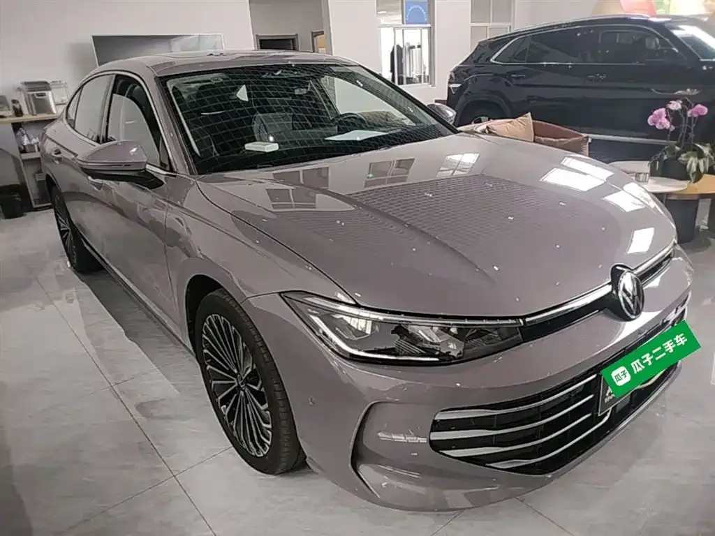 Volkswagen Passat — фото 5