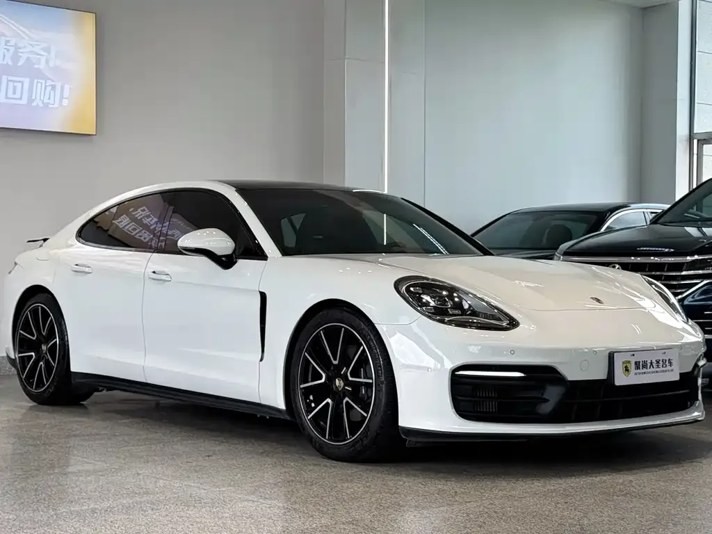 Porsche Panamera — фото 9
