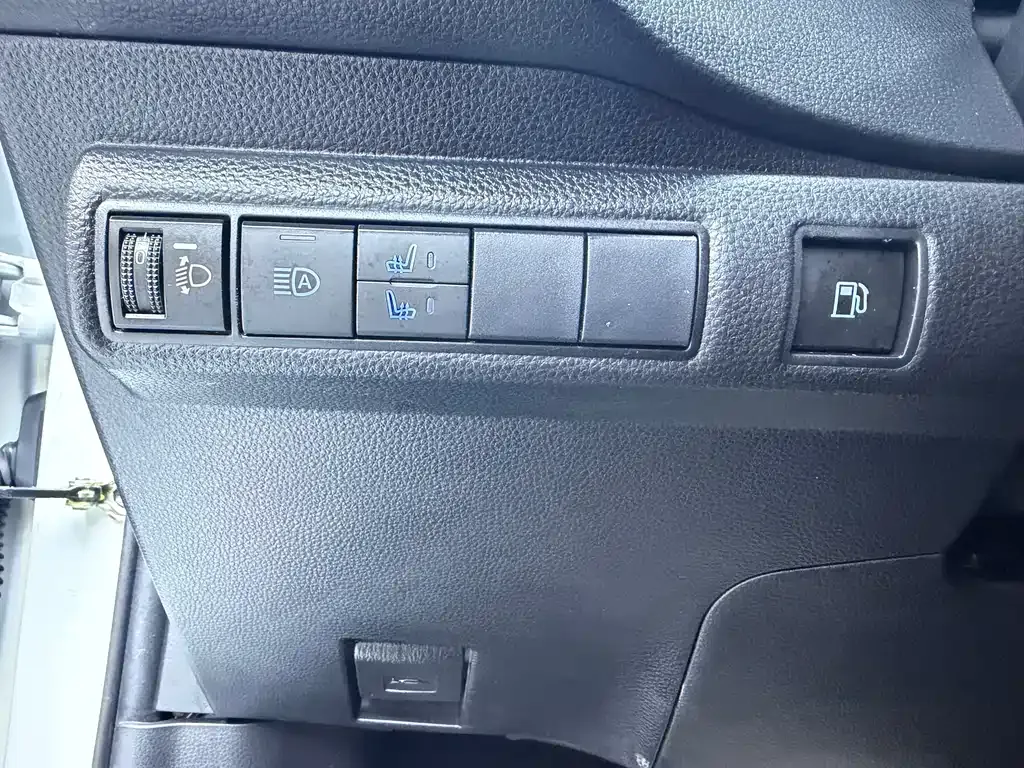 Toyota Levin — фото 10