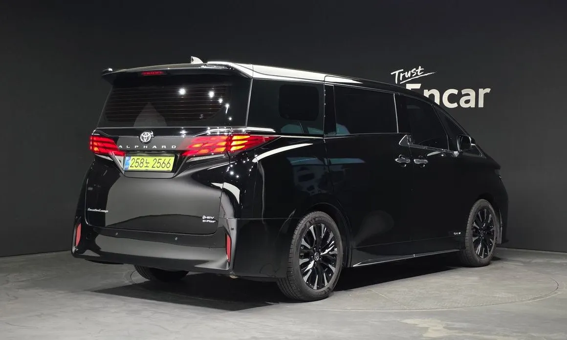 Toyota Alphard 2025 из KR, фото 3
