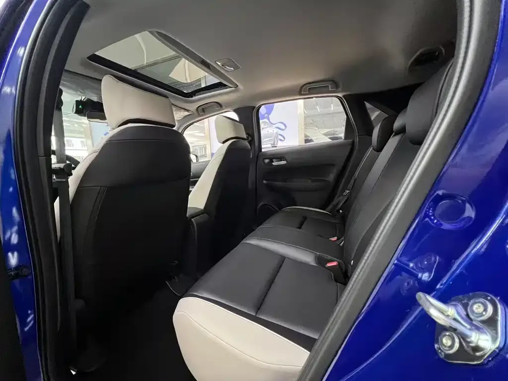 Honda Fit 2023 из CN, фото 10