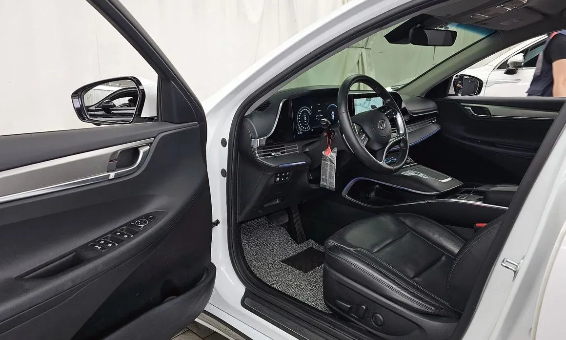 Hyundai Grandeur 2022 из KR, фото 3