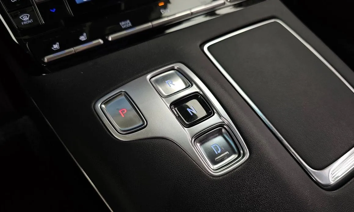 Hyundai Grandeur 2022 из KR, фото 4