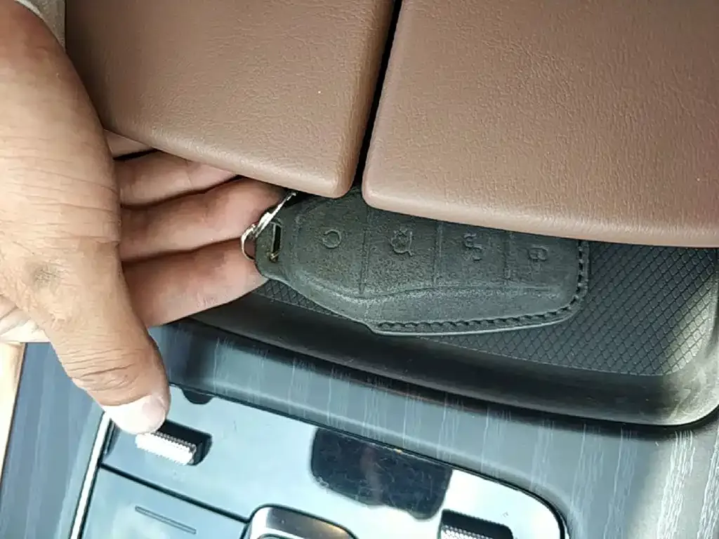 BYD Tang New Energy 2023 из CN, фото 7