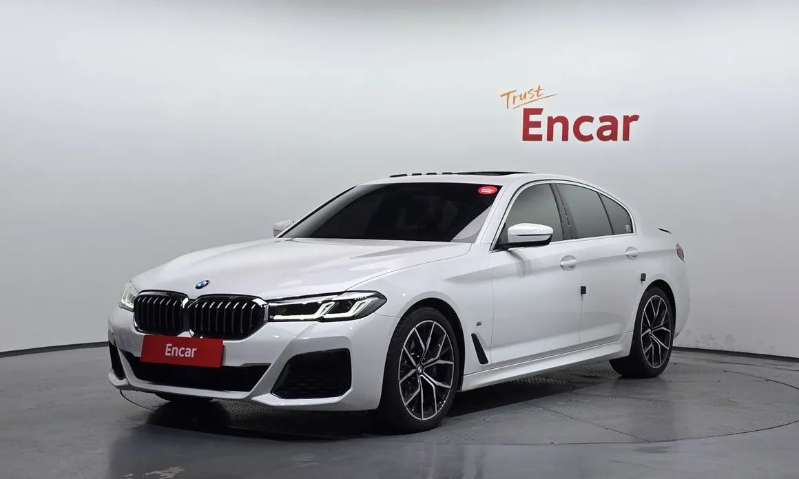 BMW 5-Series 2022 из KR, фото 1