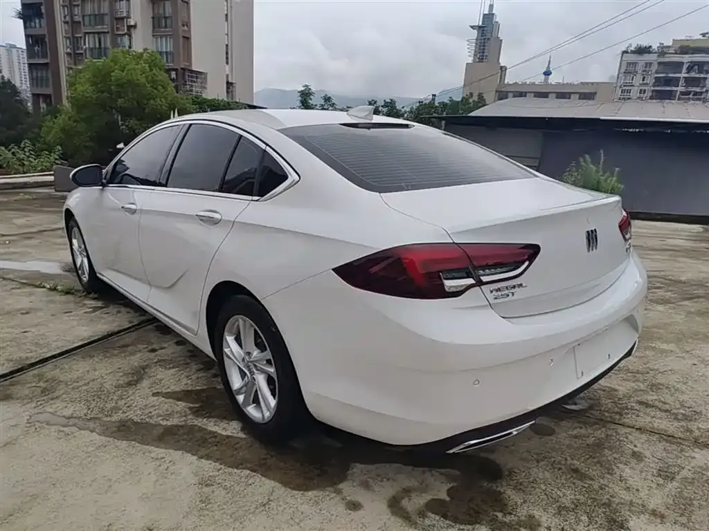 Buick Regal — фото 4