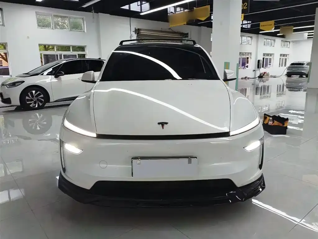 Tesla Model Y L 2026 из CN, фото 9