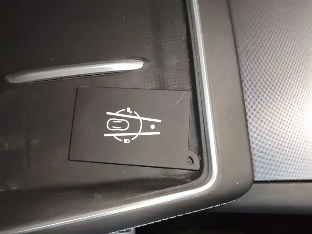 Tesla Model Y L 2026 из CN, фото 10