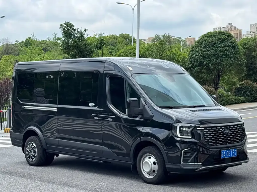 Ford Transit T8 2024 из CN, фото 8
