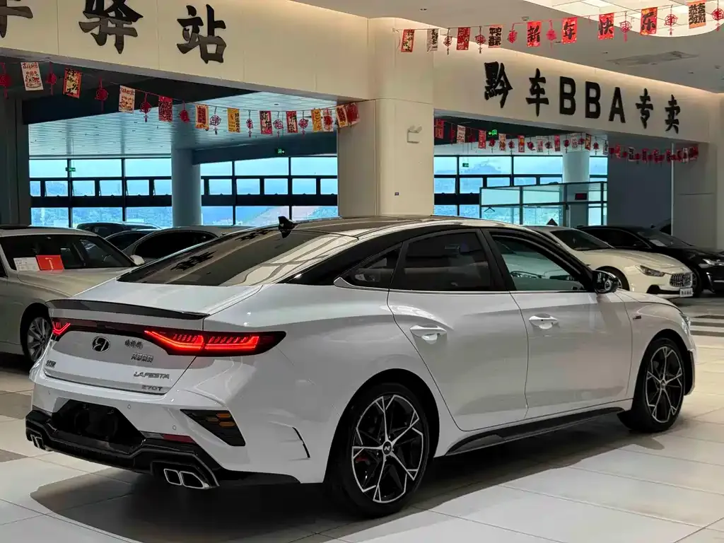 Hyundai Fista 2023 из CN, фото 8